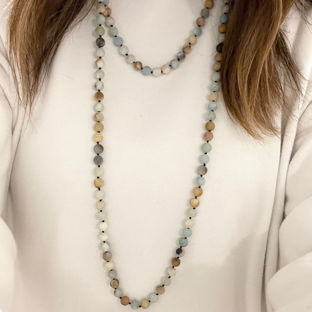 Marbled glass beaded necklace - WORN ONCE